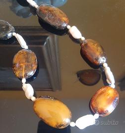 COLLANA IN AMBRA E PERLE BAROCCHE