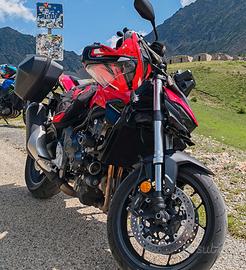 Honda hornet 1000 