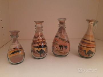 Set vasetti vetro con sabbia colorata