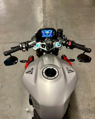 Triumph Street Triple RX 2026 - Pari al Nuovo