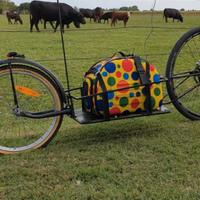 caretto monoruota con zaino