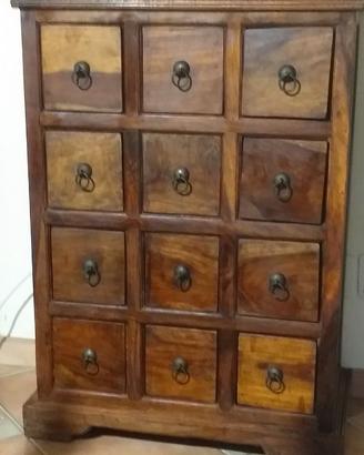 Cassettiera in legno