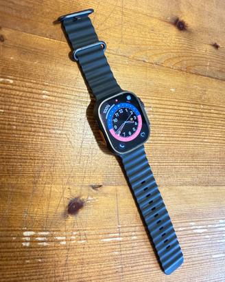 Apple Watch Ultra 3 + Cellular -Titanio nero 49 mm