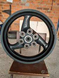 cerchio posteriore ducati monster 696