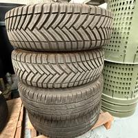 Gomme invernali con cerchi 215/75R16 cp