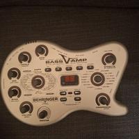 pedaliera multi effetto per basso - behringer V-Am