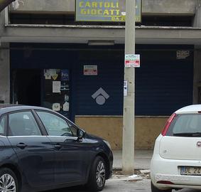 NEGOZIO A BRINDISI