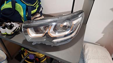 fanale Ds4 2017 originale funzionante  scheggiato