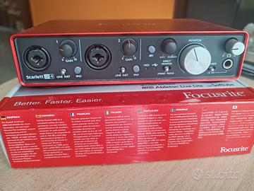 Focusrite Scarlett 2i4 2nd Gen  Scheda Audio, DAC