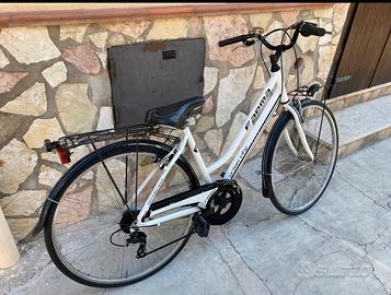 BICICLETTA URBAN CITY