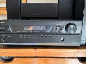Sintoamplificatore Onkyo