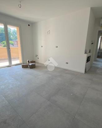 3 LOCALI A PORTO MANTOVANO
