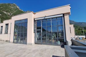 Immobile di 500 m² a Valmadrera