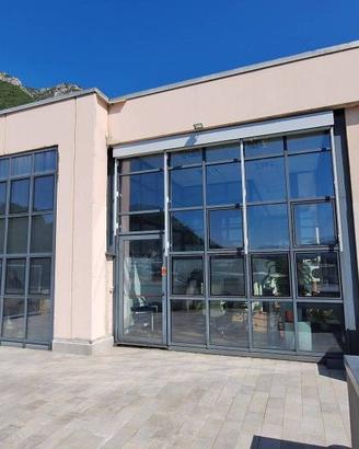 Immobile di 500 m² a Valmadrera