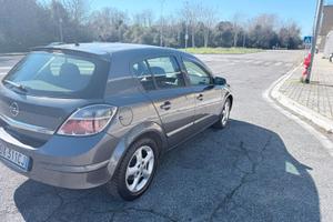 opel astra 1.7 TDI 110 CV