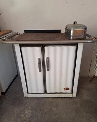 Stufa a legna vintage