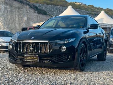 Maserati Levante V6 Diesel 275 CV AWD Gransport