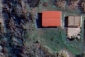 Intera struttura su strada statale DOMIZIANA