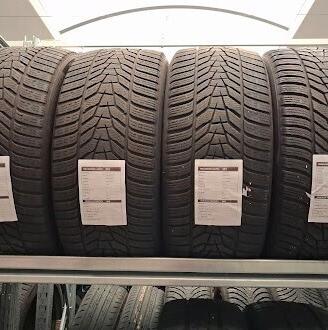 Set 4 Pneumatici Invernali Hankook 245/45 R18