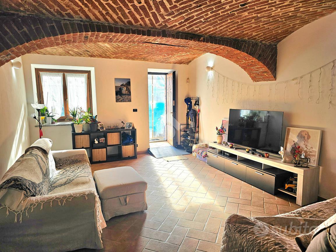 PORZIONE DI BIFAMILIARE A CAFASSE - Vista 5