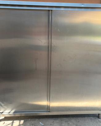 Armadio acciaio inox