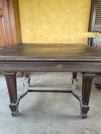 Tavolo il legno