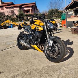 Triumph street triple 765rs