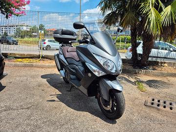 Yamaha T Max 500