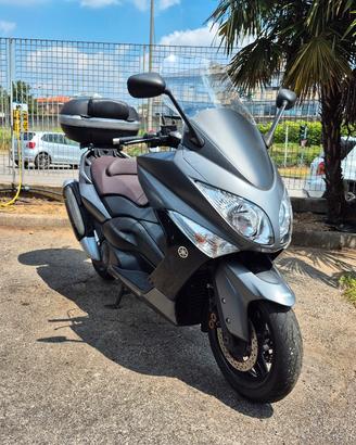 Yamaha T Max 500