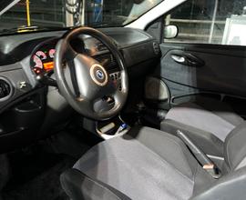 Fiat punto 1.4 16v sporting