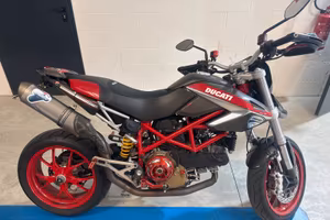 Ducati Hypermotard 1100 evo s
