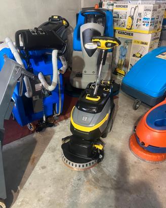 Lavapavimenti karcher 38/12 pack