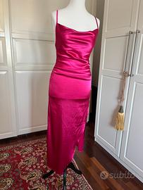 Abito fucsia lucido