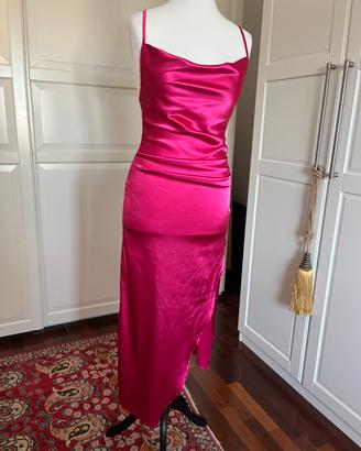 Abito fucsia lucido