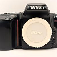 Nikon F50  Fotocamera analogica a pellicola