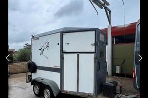 Trailer trasporto cavalli