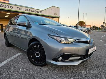 Toyota Auris 5 Porte Auris 1.2t Lounge