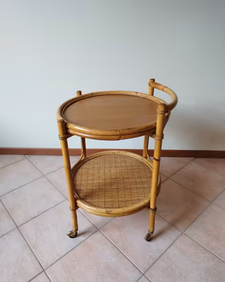 carrello in vimini