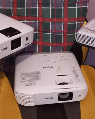 Proiettore Epson HD e FULL HD - WXGA