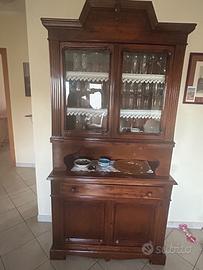 Credenza antica in legno massello