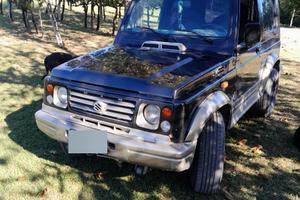 SUZUKI SAMURAI