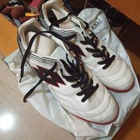 Scarpe da calcetto taglia 45