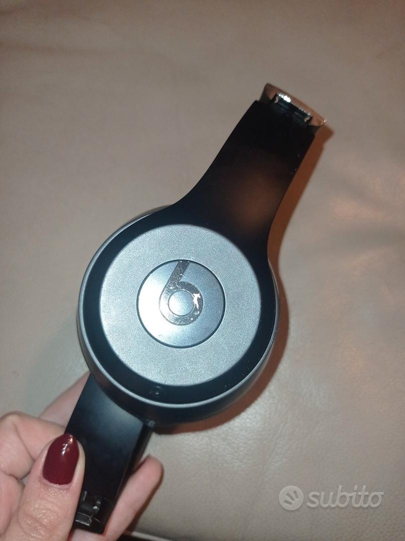 Beats solo 3 top wireless usate