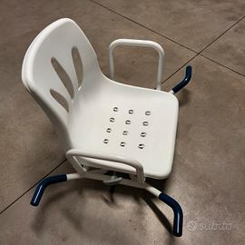 sedia girevole per anziani 