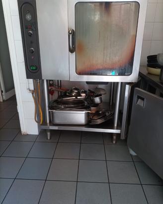 cucina Zanussi completa per ristorazione
