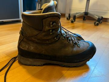 SCARPONI FITWELL MARTE TG. 45 (da sistemare)