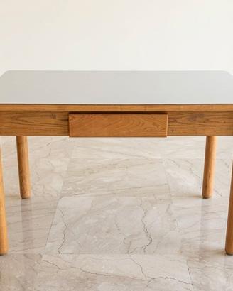 Tavolo legno e vetro con cassetto