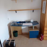 scrivania frassino con laccatura colori blu