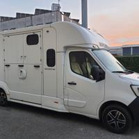 Van trasporto 2 cavalli Renault Master