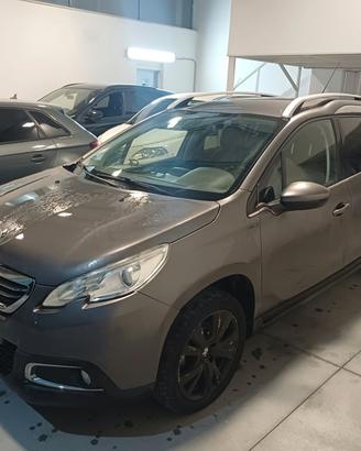 Peugeot 2008 BlueHDi 120 S&S Black Matt